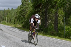 2026国际足联世界杯-明式迷局，伯纳乌的神秘棋子与战术暗涌掀起逆天讨论